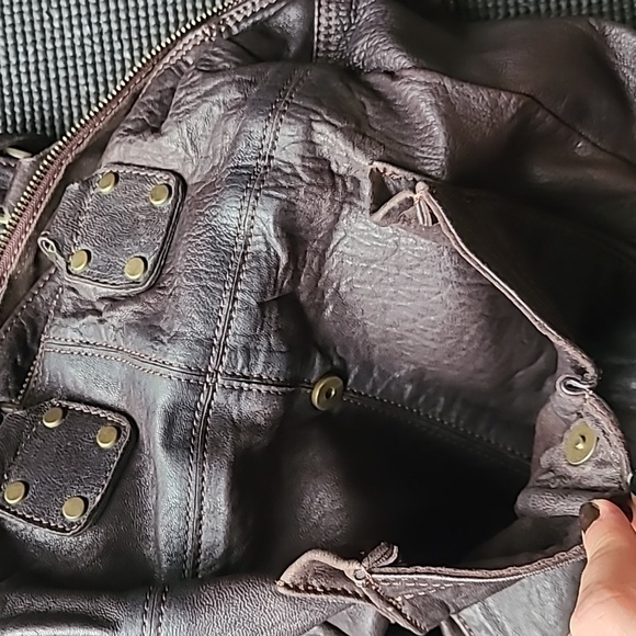 Liu Jo Genuine Leather soft brown bowling style crossbody bag - Picture 15 of 17